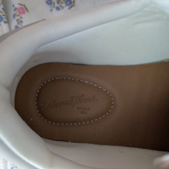 Universal Thread White Sneakers - Picture 5 of 6